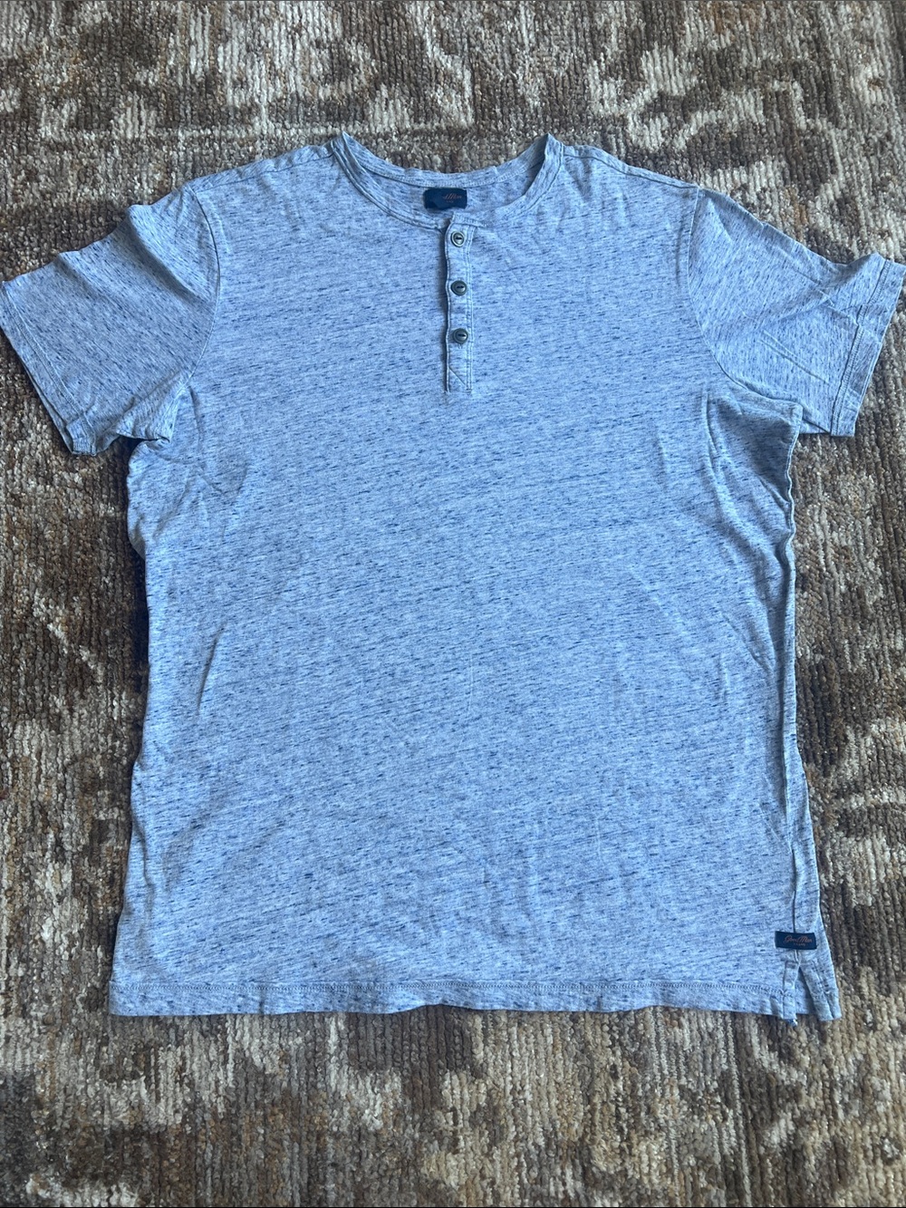 Men’s Good Man Casual T-Shirt with buttons light blue heather size S